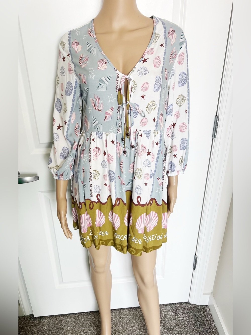 Label of Love Vacation Dress Smalp - Picture 2 of 5